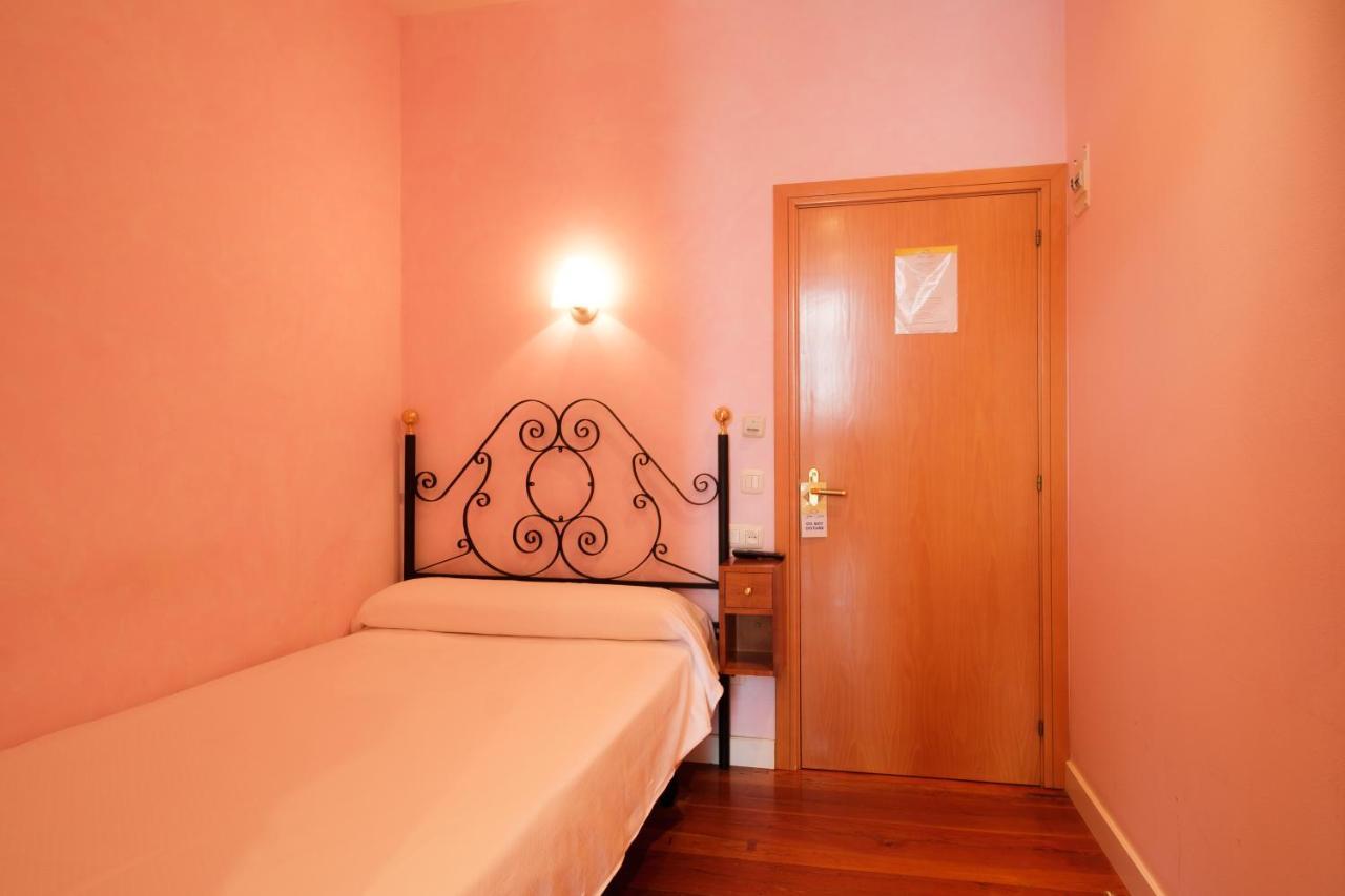 Hotel Playa De Luanco Ngoại thất bức ảnh